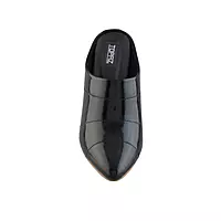 Topaz Heel