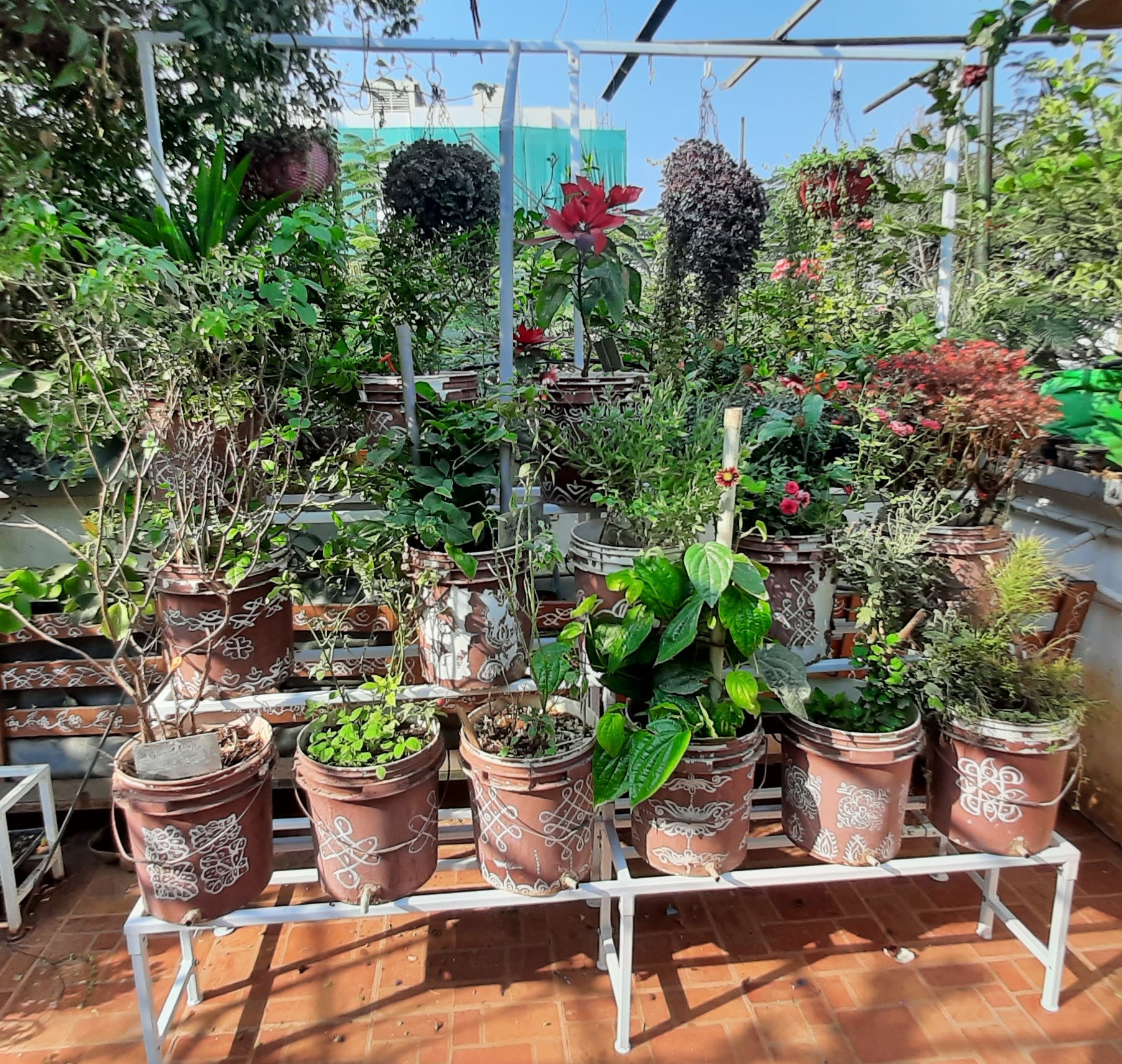 6 Ft - 3 step Garden Stand without Frame Detachable Size in Inches 72(L)X36W) X36(H)