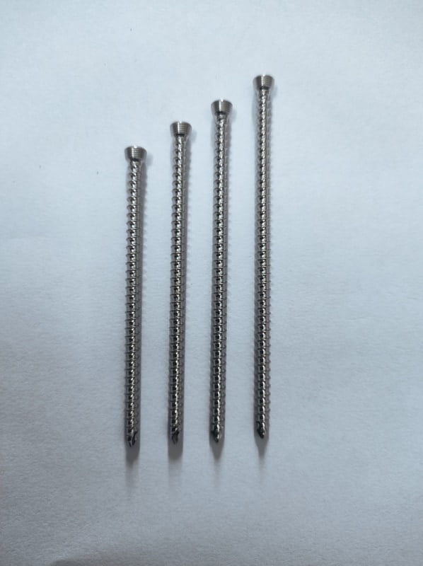 3.5 LOCK CANCELLOUS SC SELF TAP SS