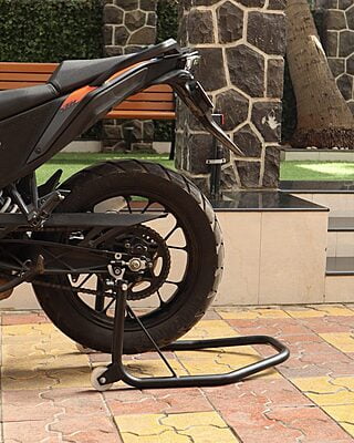 MotoTrailers Universal Rear Paddock Stand MotoTrailers Universal Rear Paddock Stand