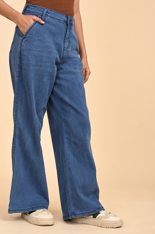 Women's Wide Leg Denim Pant
