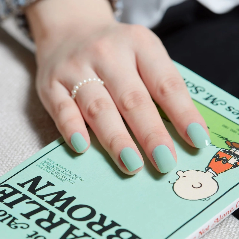 Dashing Diva Glaze True Mint