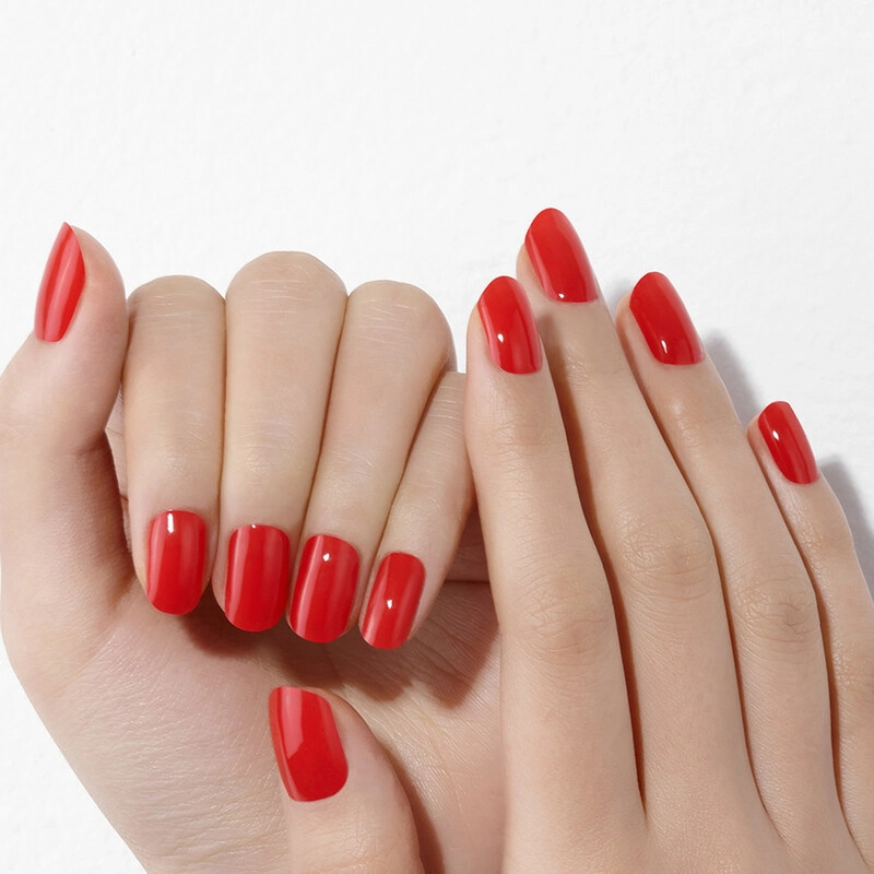Dashing Diva Glaze Vivid Red