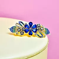 Elegant Floral Design Barrette