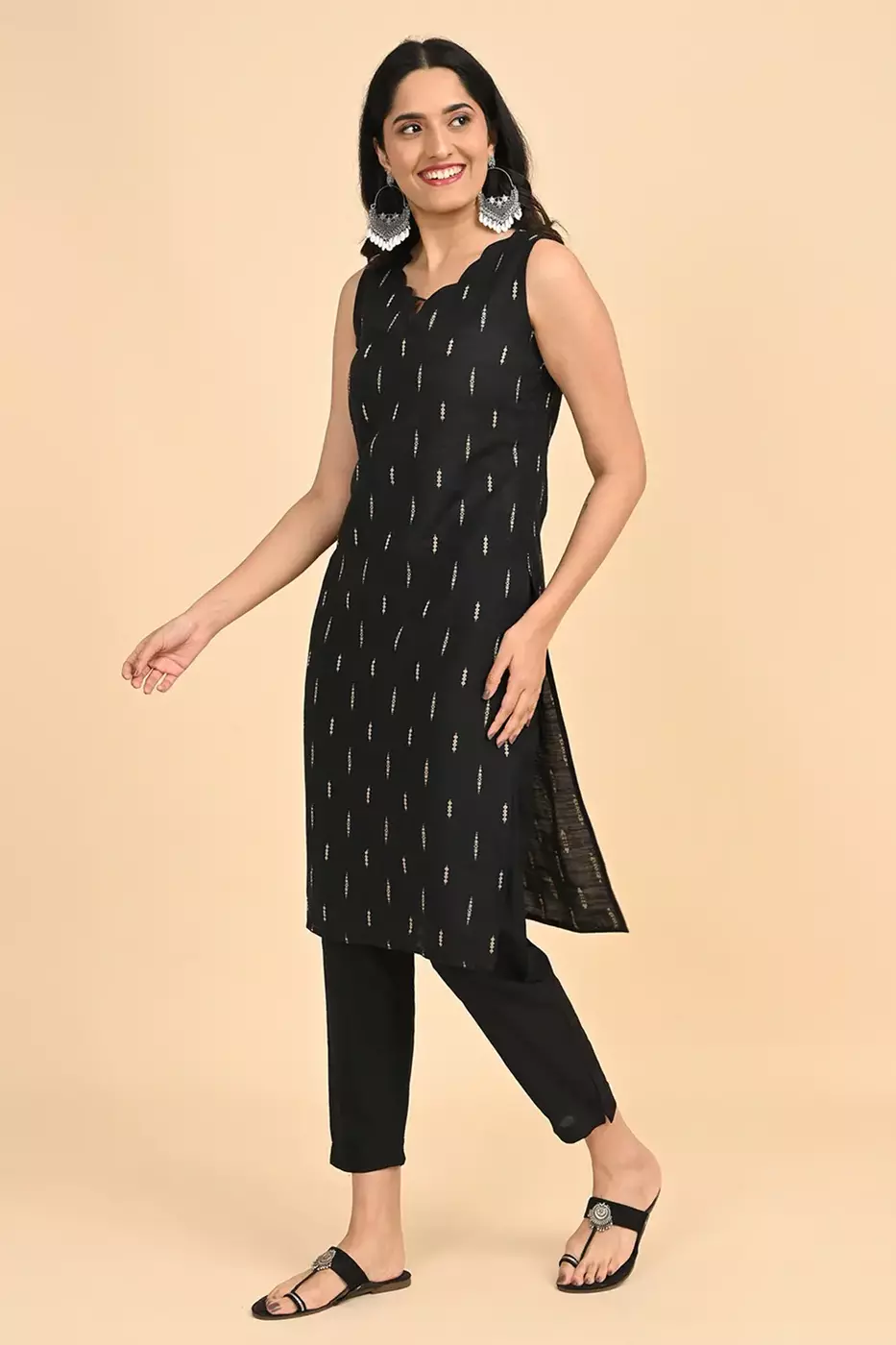 Women jacquard kurta - Black