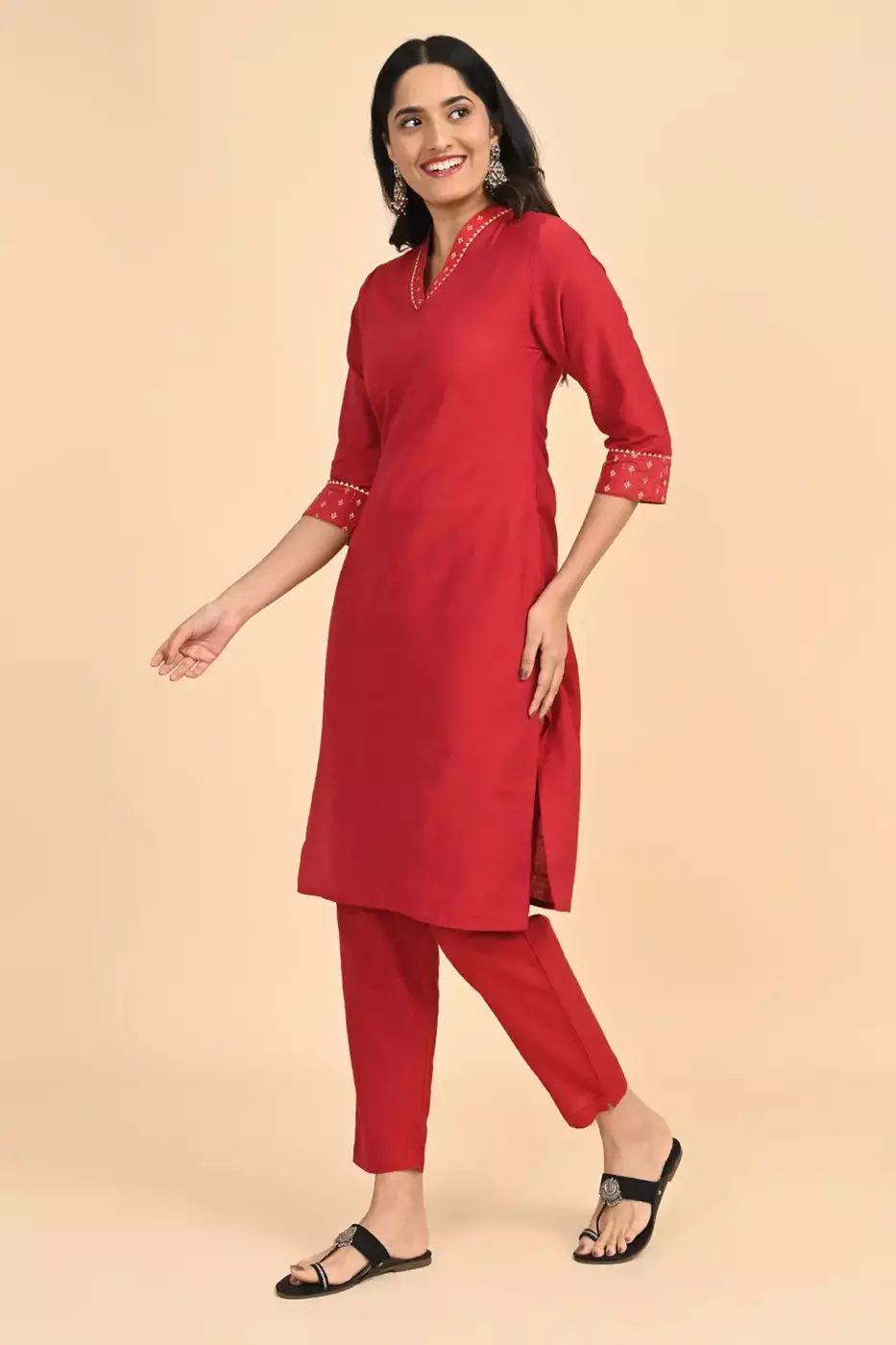 Women V-Neck Long Kurta - Red