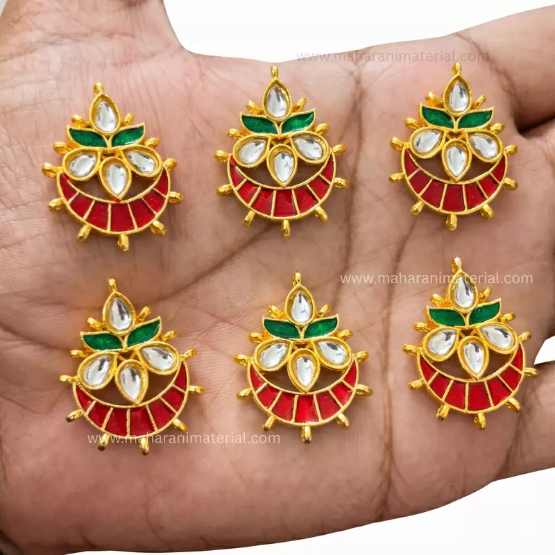 Chandra Flower Brooch