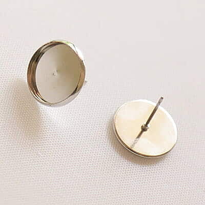 Ear Stud Chrome Silver Ear Stud Chrome Silver