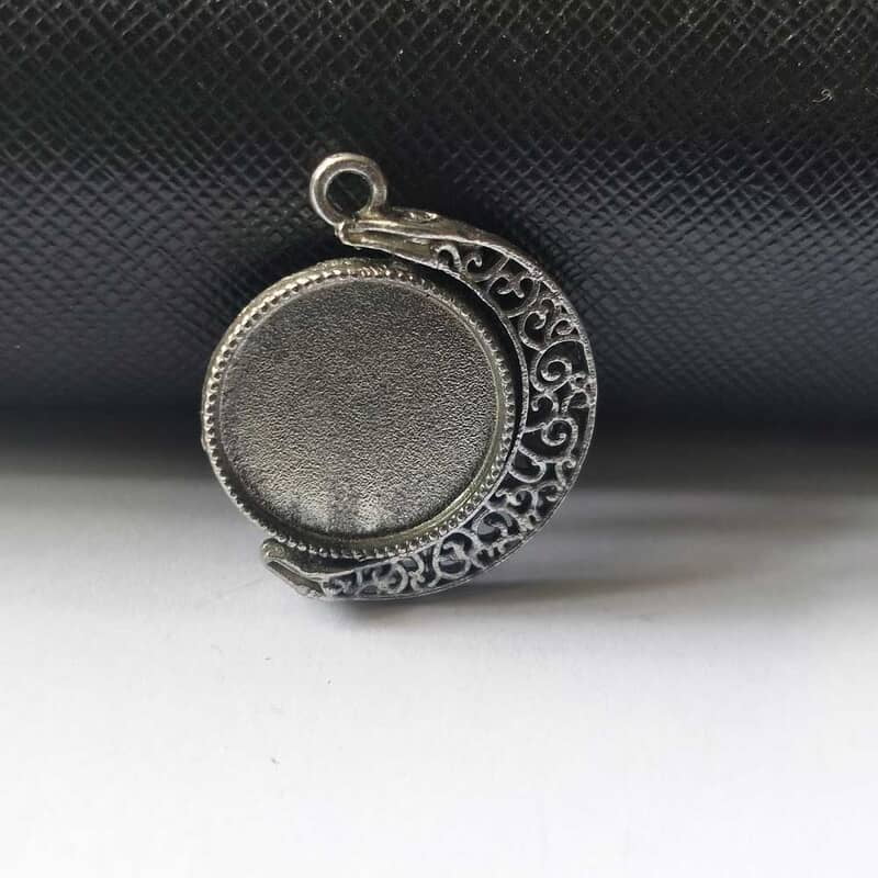 Rotating Double Side Round Pendant Grey Silver Small Rotating Double Side Round Pendant Grey Silver Small