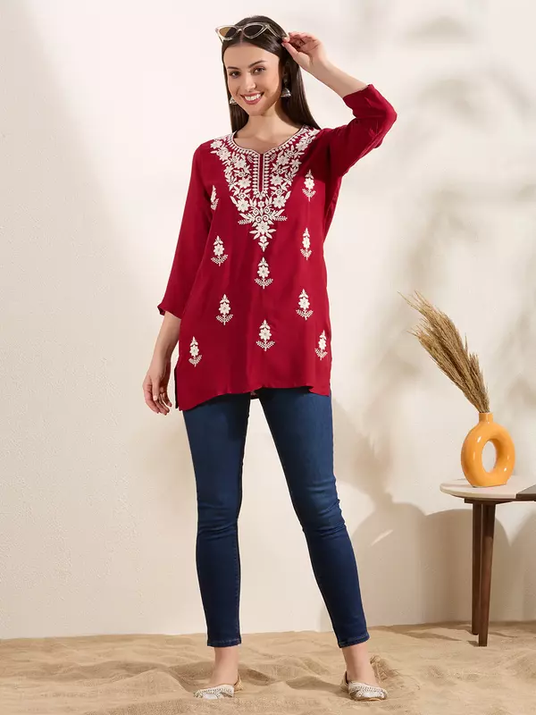 Solid Floral Chikankari Embroidered Straight Fit Kurti - Red
