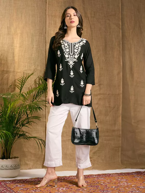 Solid Floral Chikankari Embroidered Straight Fit Kurti - Black