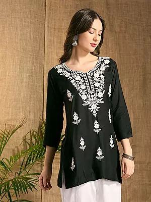 Solid Floral Chikankari Embroidered Straight Fit Kurti - Black