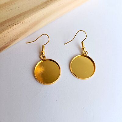 Round Bezel With Earring Hook Round Bezel With Earring Hook