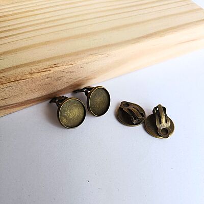 Clip On Earring Antique Bronze 16 mm Clip On Earring Antique Bronze 16 mm