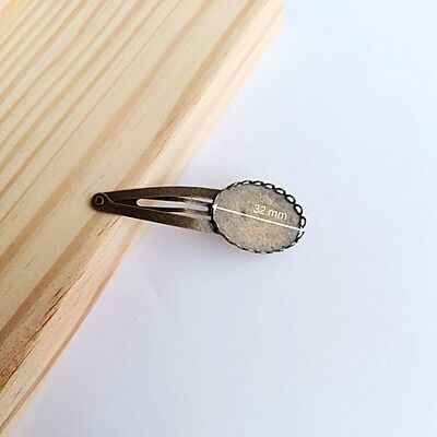 Tic Tac Hair Clip Bezel Antique Bronze 32 mm Tic Tac Hair Clip Bezel Antique Bronze 32 mm