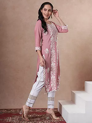 Solid Floral Chikankari Embroidered Straight Fit Kurta - Pink