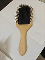 H19 WOODEN HAIR BRUSH WITH NYLON BRISTLES, RECTANGULAR, LARGE