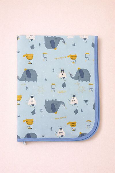 Baby Dry Sheet Bed Protector – Elephant Sky (75 × 58 cm)