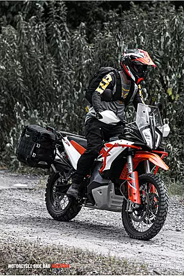 Rhinowalk Mechanic Series - 35L Motorcycle Side Bag - Quick Release Waterproof Saddlebag Rhinowalk Mechanic Series - 35L Motorcycle Side Bag - Quick Release Waterproof Saddlebag