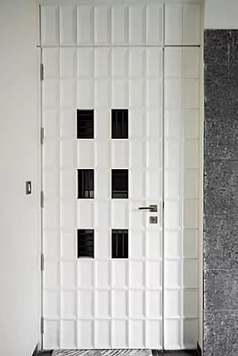 Geometric Elegance HDHMR Moulding Door Geometric Elegance HDHMR Moulding Door