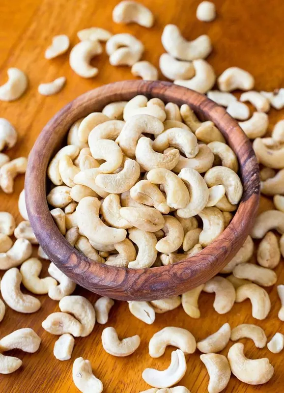 Cashew W210