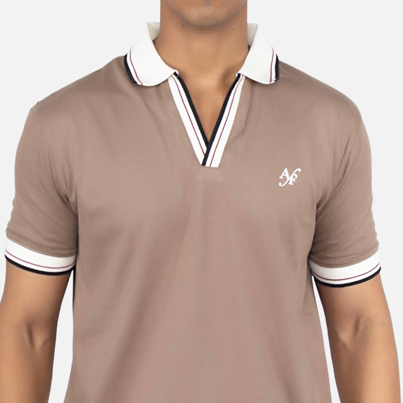 Men Beaver Brown Solid Highlighted Collar V - Neck T-shirt