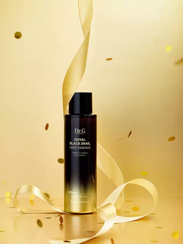 DR.G ROYAL BLACK SNAIL FIRST ESSENCE