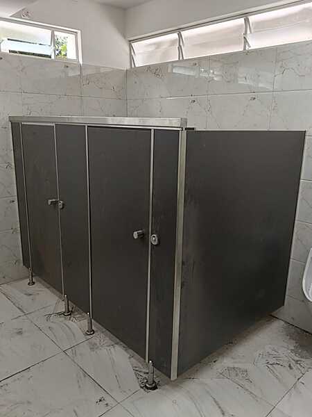 Toilet cubicle Urinal - Nexus Buildcorp
