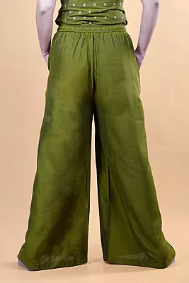 Women Flared Solid Palazzo - Green