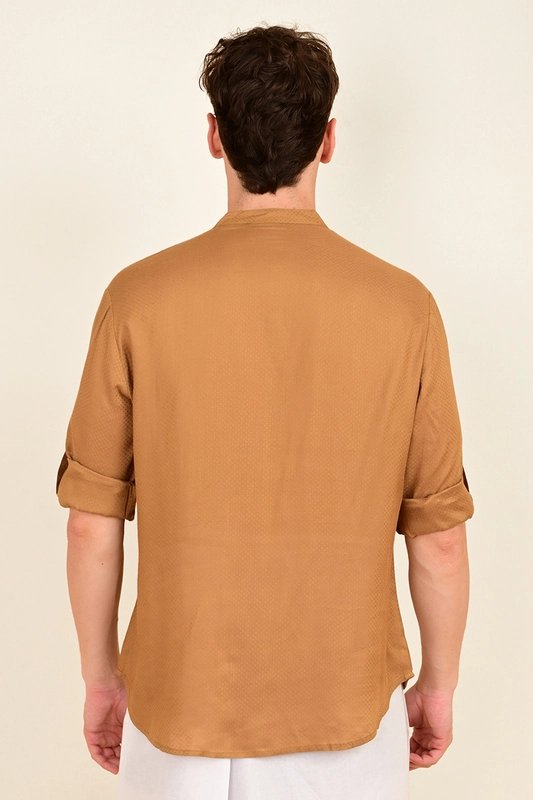 Men's Embroidered Short Kurta