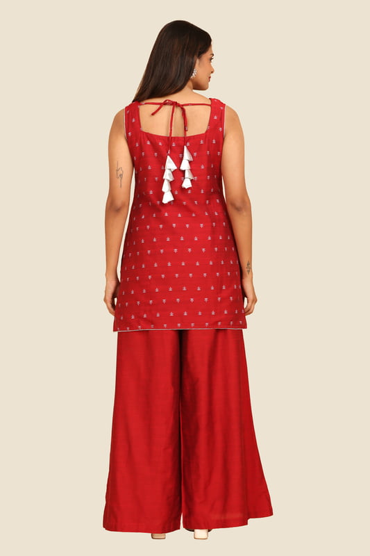 Women's Sleeveless Jacquard Short Kurta