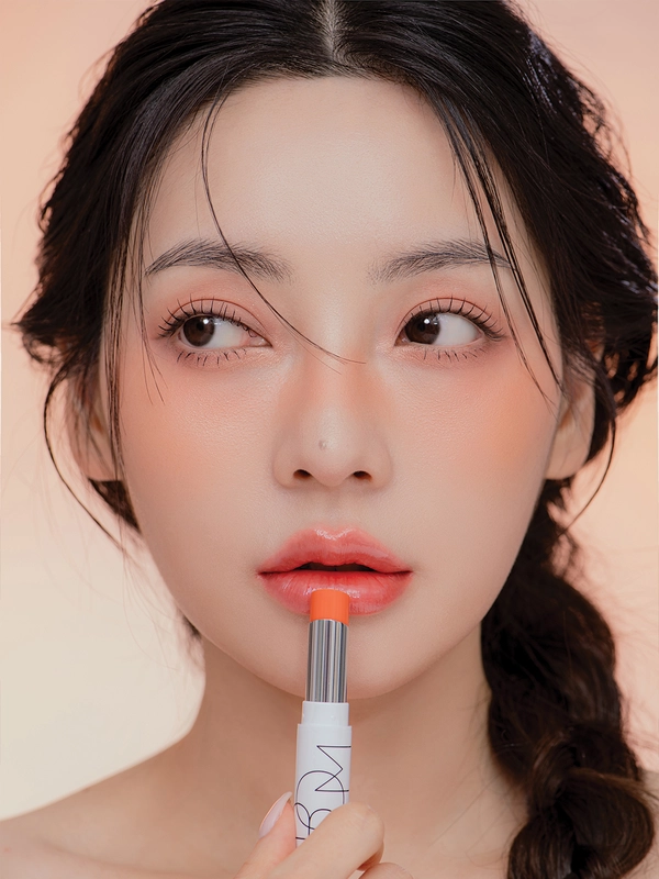 B.O.M - DEWY LIP BALM PURE ROSE