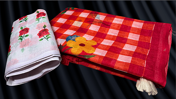 Linen White Chex Saree - Red