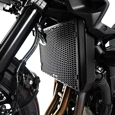 R&G PRO Radiator Guard for Kawasaki Z900 2025+ / Z900RS 2025+ / Z900RS Cafe 2025+