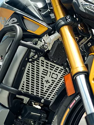 Legundary Vector Radiator Grill for TVS Apache RTR 310
