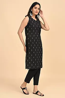 Women jacquard kurta - Black