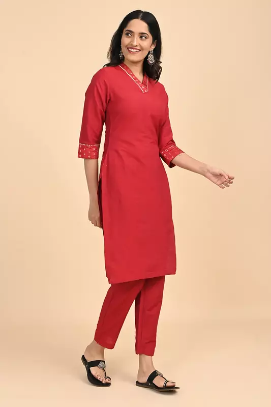 Women V-Neck Long Kurta - Red