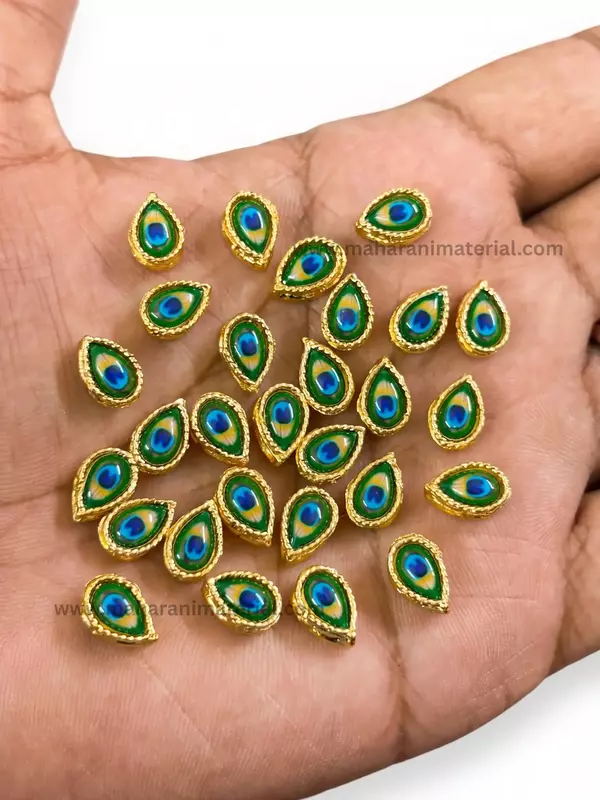 Peacock Drop Small 