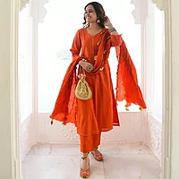Orange kurtas
