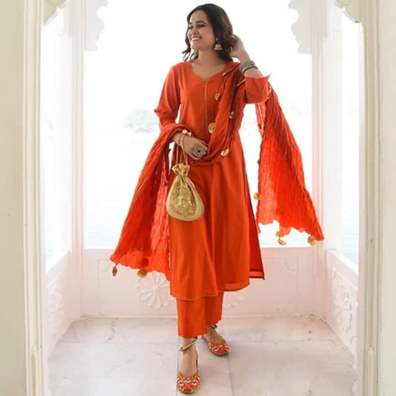 Orange kurtas