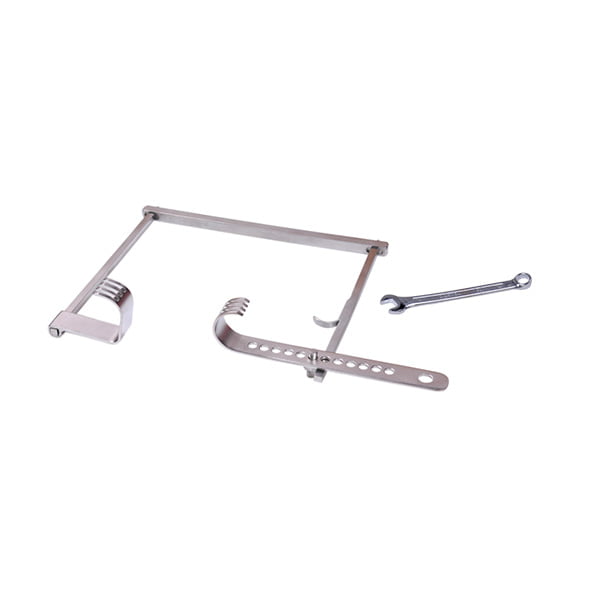 C Chain Retractor With 2 Blade