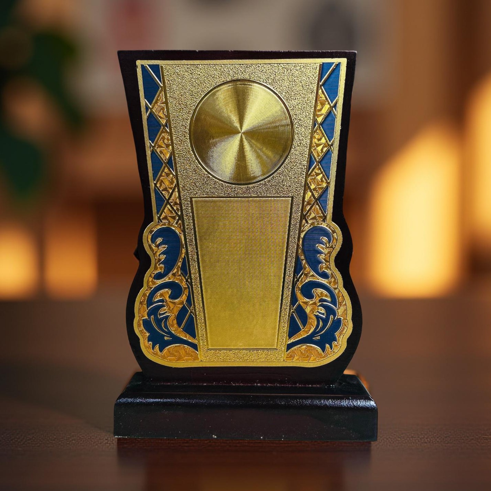 W-1091L TROPHY