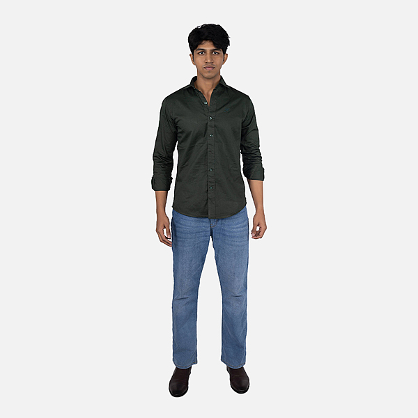 Men Olivine Solid Casual Shirt