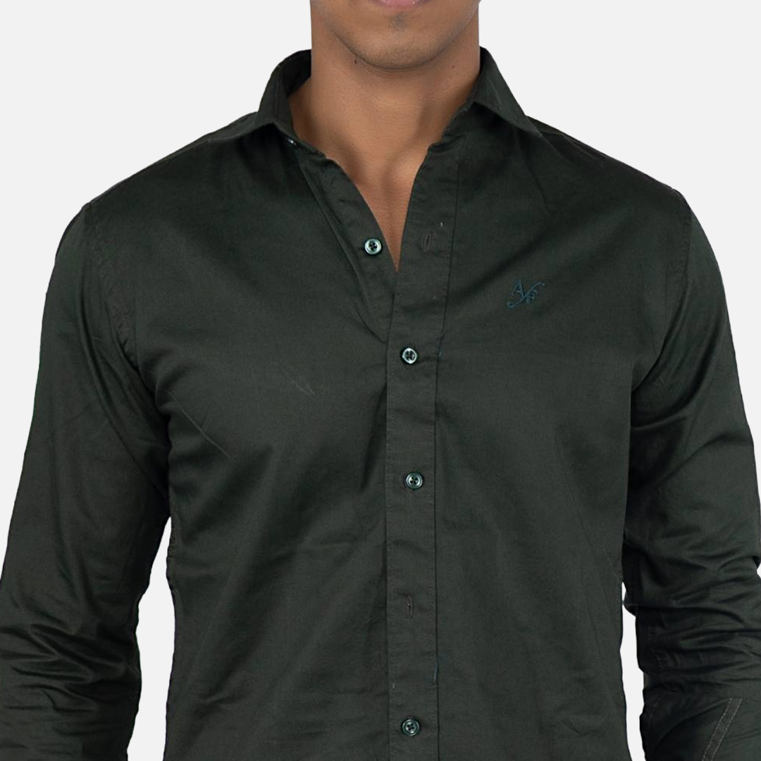 Men Olivine Solid Casual Shirt