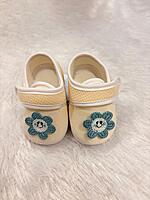 Baby Booties – Unisex Infant Shoes - Dream Daisy (Beige, 0–6M)