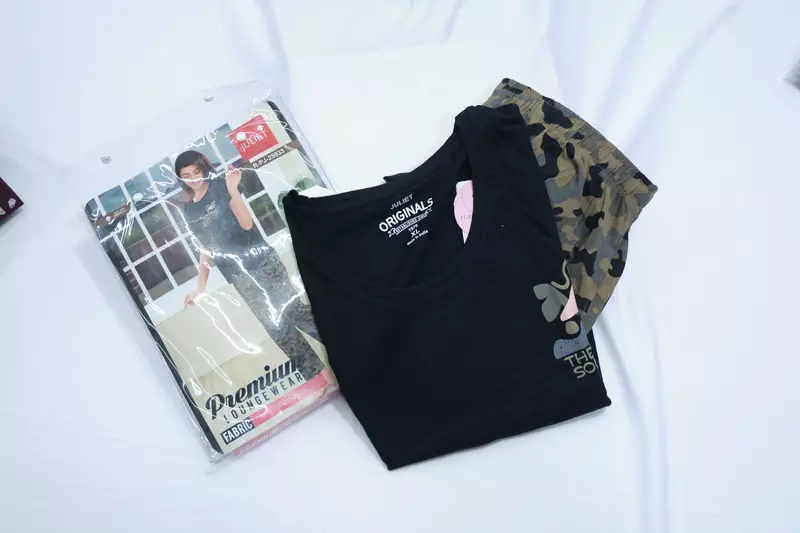 Black Camouflage Printed Cotton Night Suit