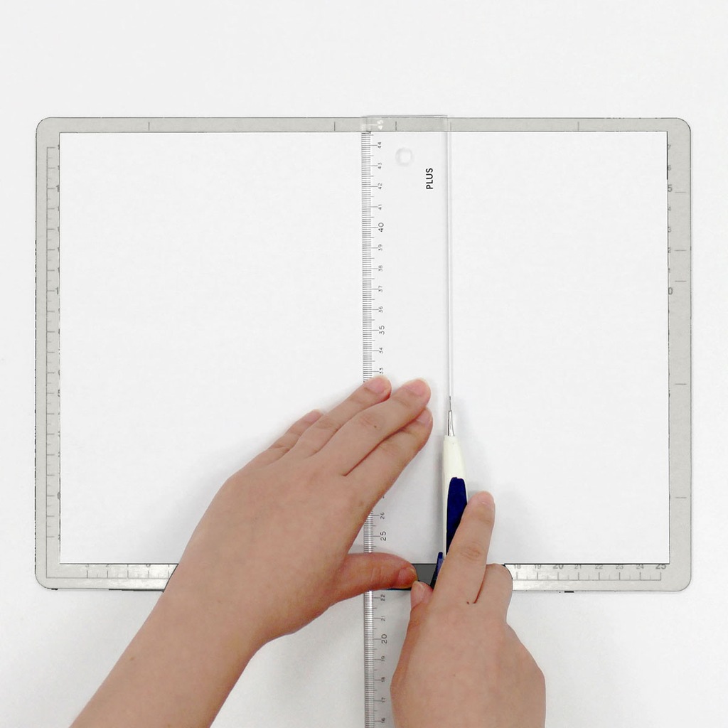 Plus Japan Cutter Mat A4 LGY CS-A4 Light gray
