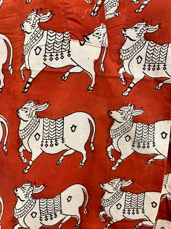 Kavya's High-Low Collared Top - Red & Pichwai