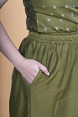 Women Flared Solid Palazzo - Green