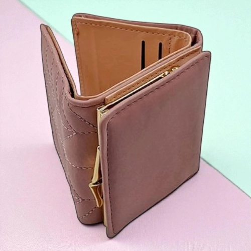 Elegant Quilted Women's Wallet